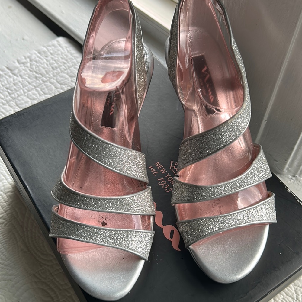 Woman  Nina  silver sandals  size 7.5
